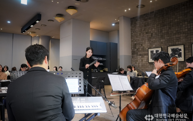 치과의사 클래식 앙상블 ‘턱톡 앙상블’, 강남세브란스병원 흉부외과 송년회서 특별 공연